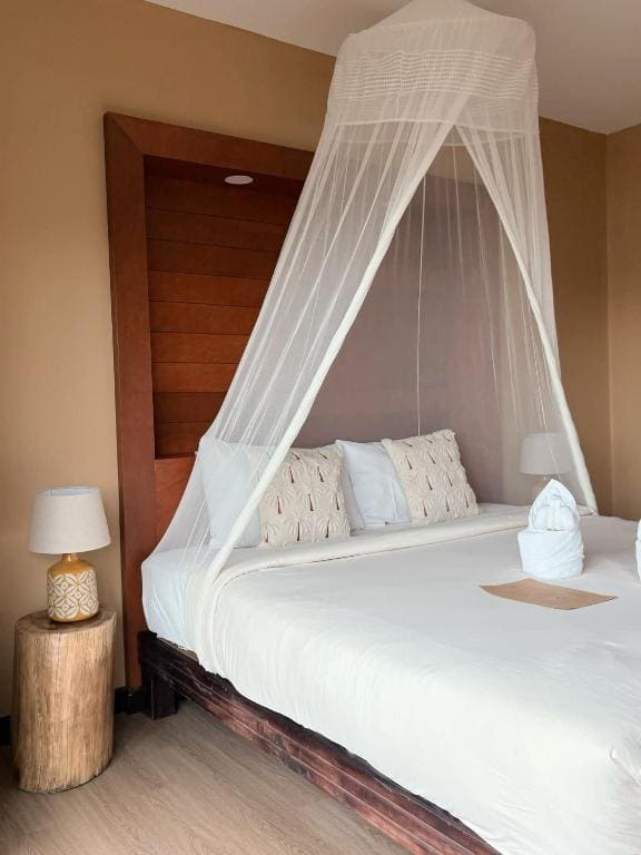 Bungalow with Garden View room - Image 3