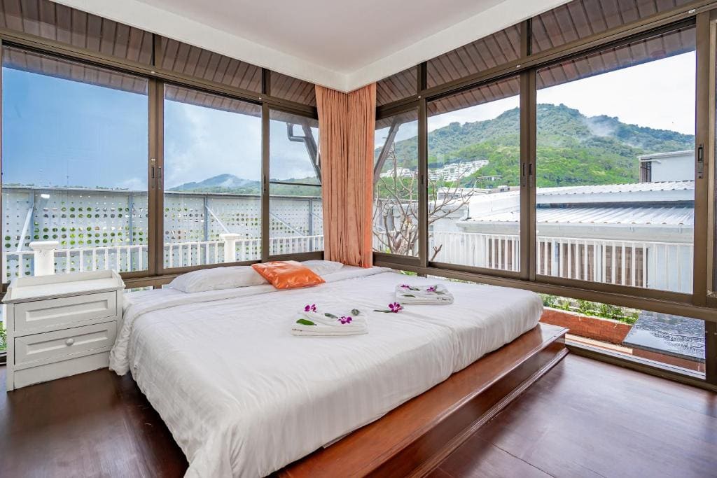 Deluxe Double Room room - Image 2