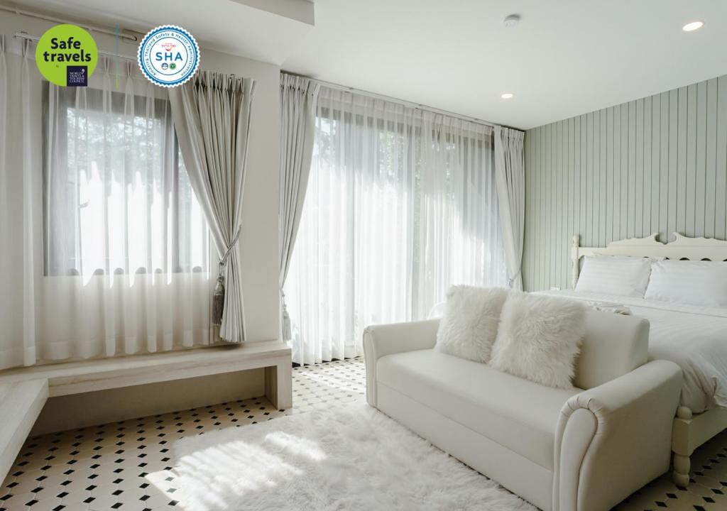 Deluxe Garden View room - Image 3