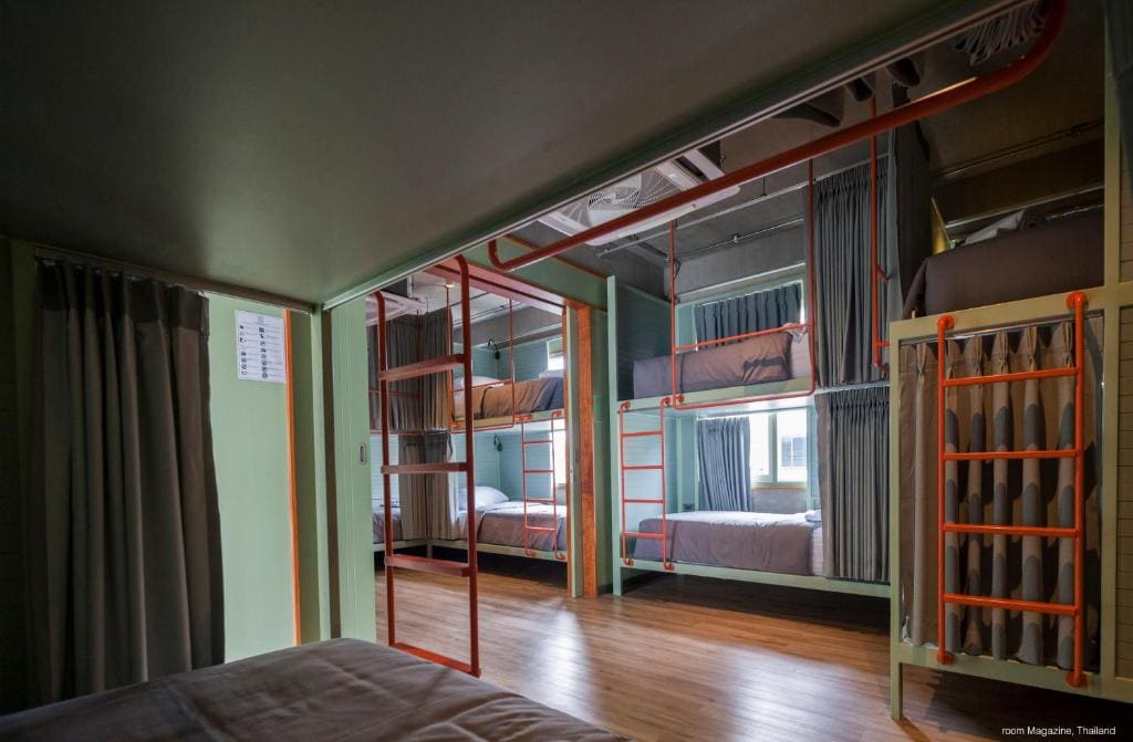 Mixed Dormitory Room room - Image 2