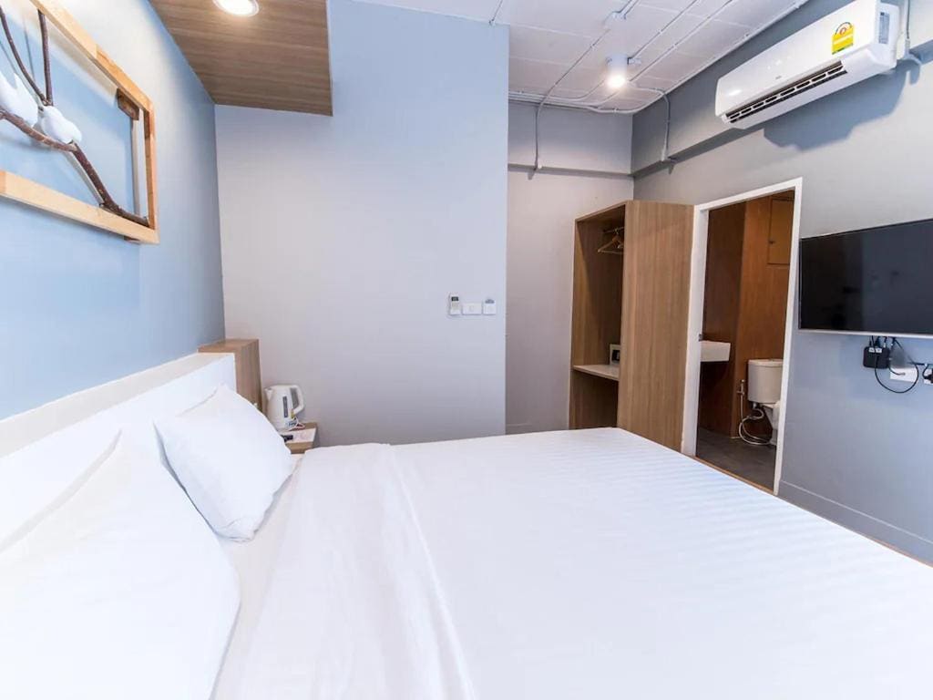 Superior King Room room - Image 2