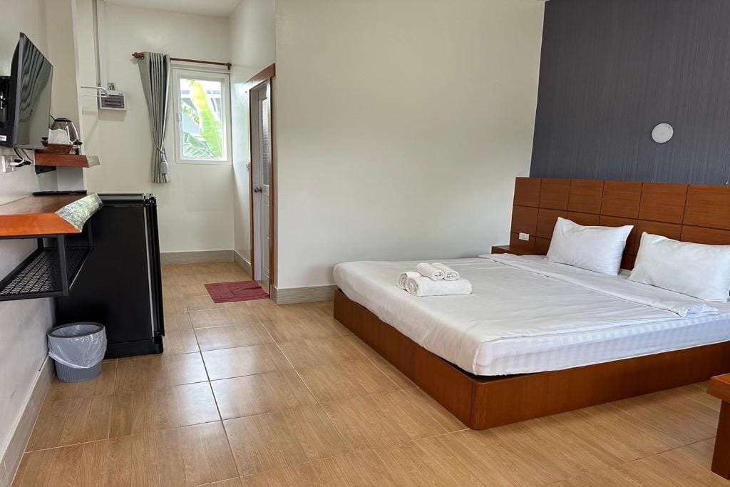 Standard Double Room room - Image 3