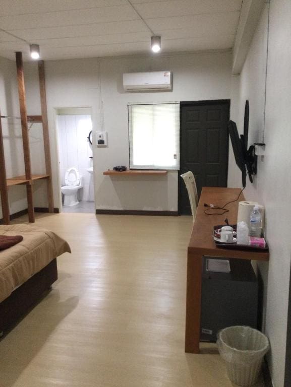 Standard Double Room room - Image 2