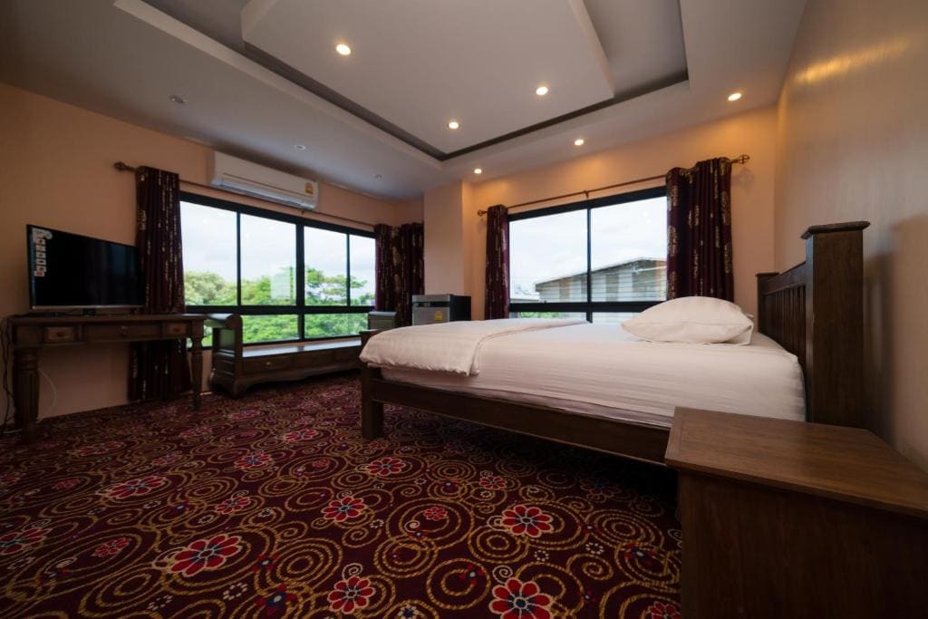 Suite room - Image 3