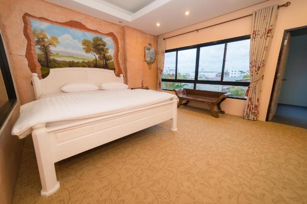 Comfort Triple Room room - Image 2