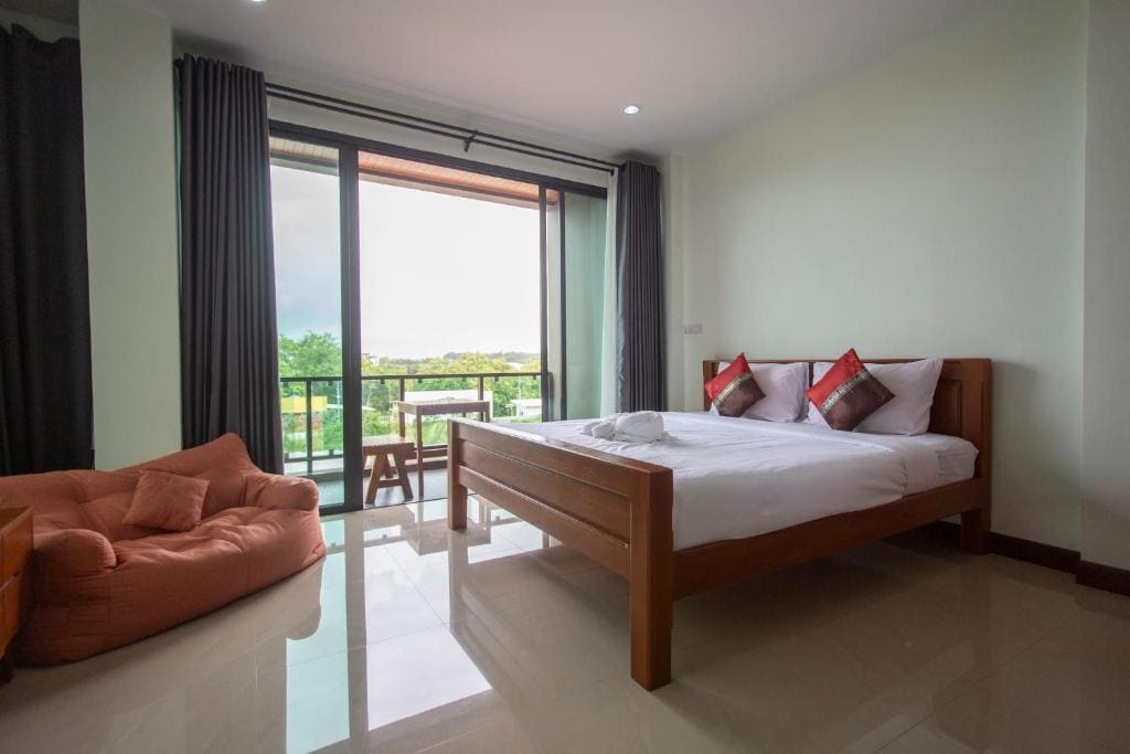 Deluxe Room room - Image 1