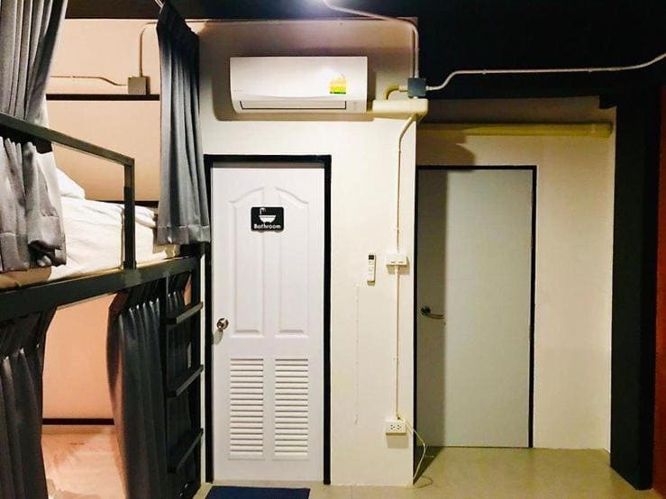 Bed in 6-Bed Dormitory Room room - Image 3