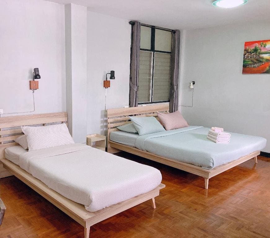 Triple Room with Private Bathroom room - Image 3