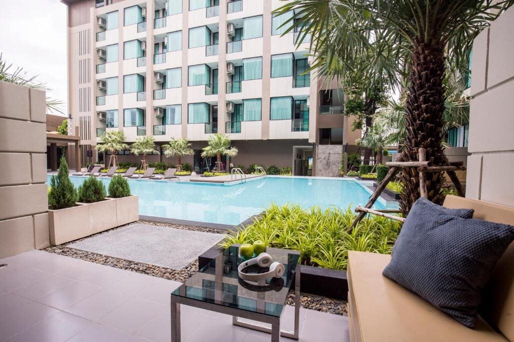 Deluxe Pool Access room - Image 2