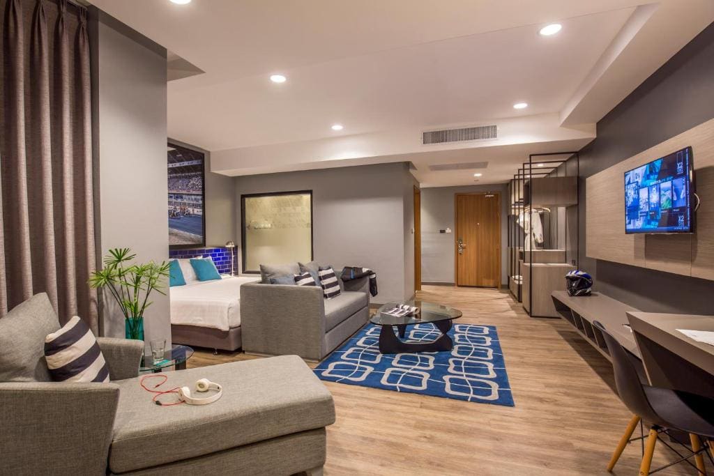 Grand Deluxe - Pool Access room - Image 1