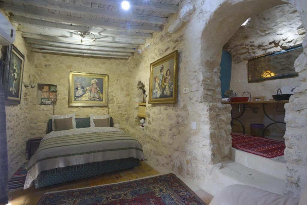 Suite with Mountain View room - Image 2