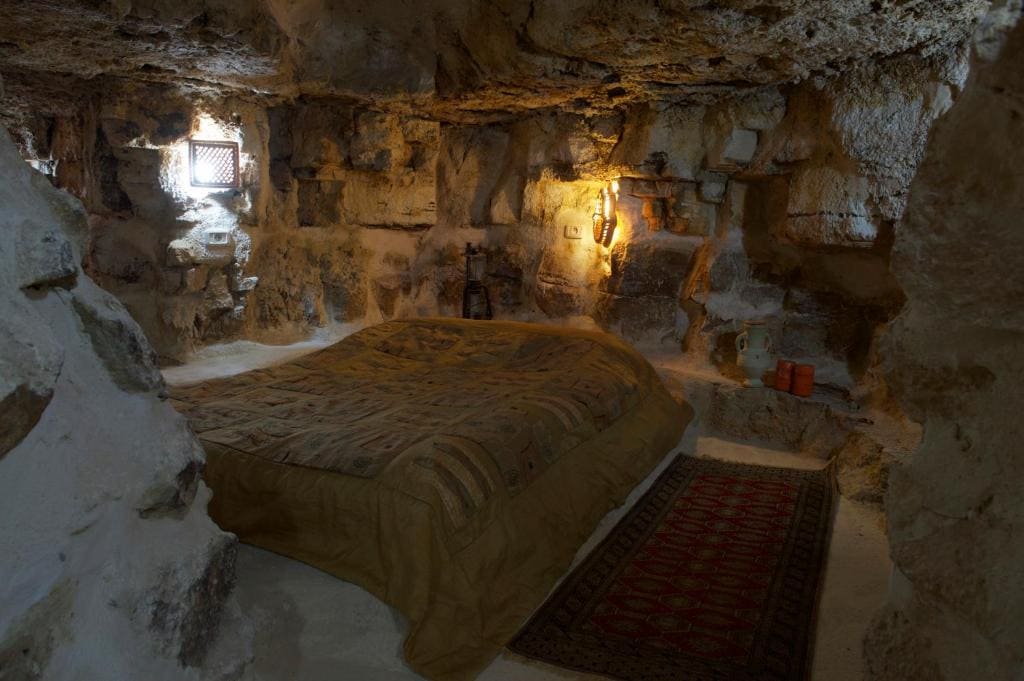Large Double or Twin Room room - Image 1