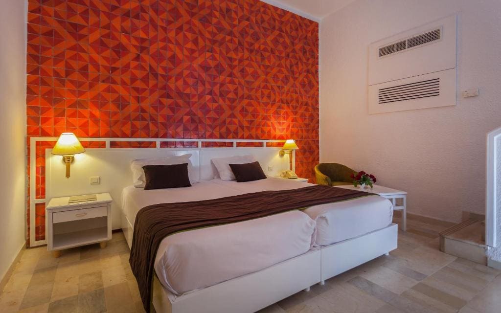 Standard Bungalow room - Image 2
