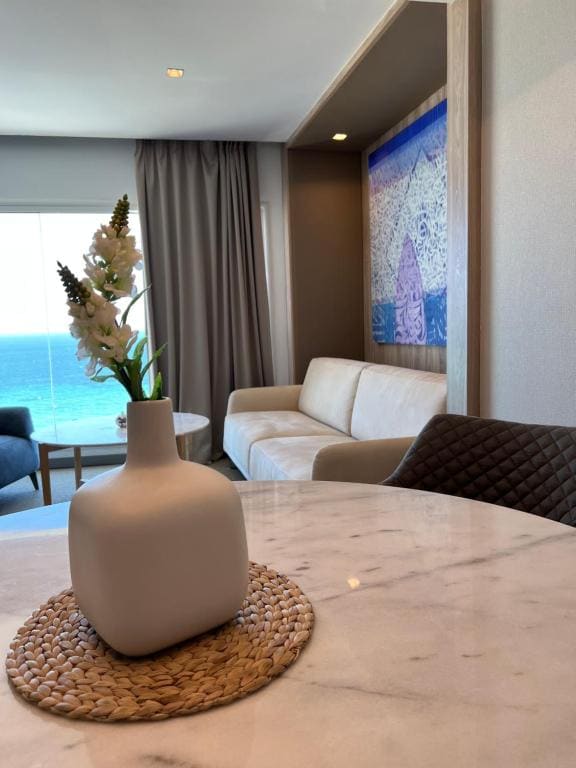 2 Bedroom Executive Suite, Seafront, Balcony room - Image 3