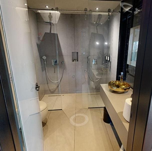 Queen Suite with Sea View room - Image 2