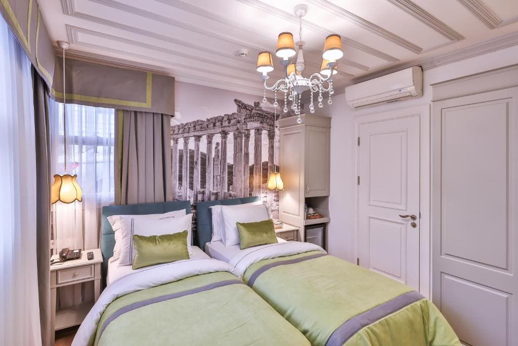 Standard Double or Twin Room room - Image 3