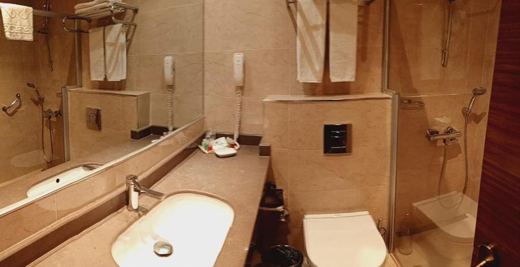 Standard Double Room room - Image 2