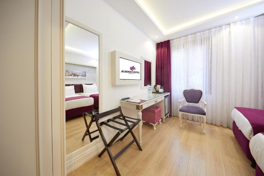 Standard Twin Room room - Image 2