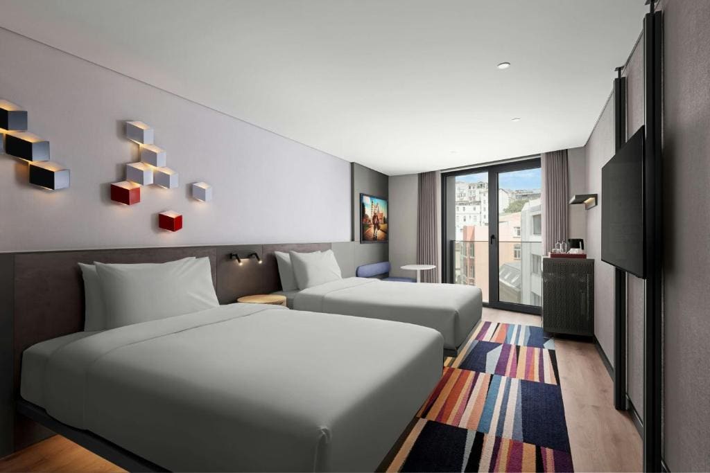 Aloft Twin Room with City View - High Floor room - Image 3