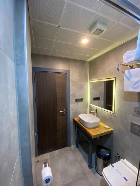 Suite with Mountain View room - Image 3