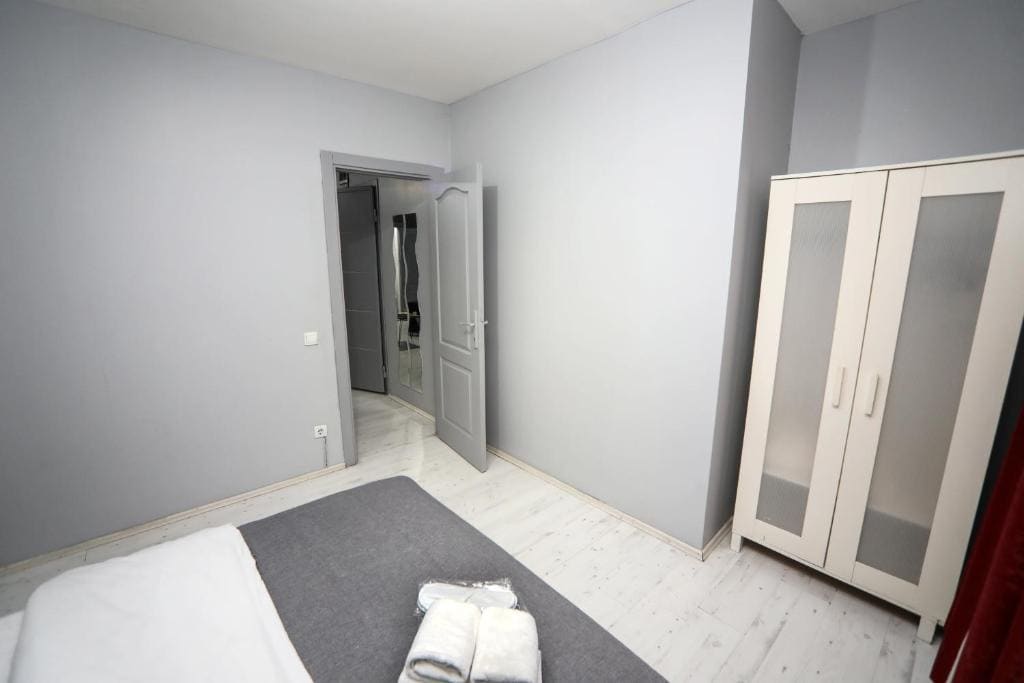 One-Bedroom Suite room - Image 2
