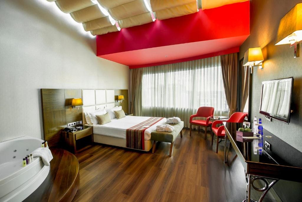 Junior Suite room - Image 3