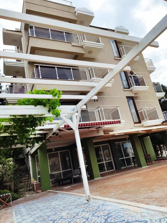 Double Room with Balcony room - Image 1