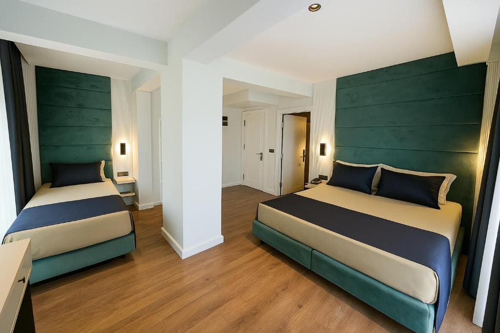 Superior Family Room room - Image 2
