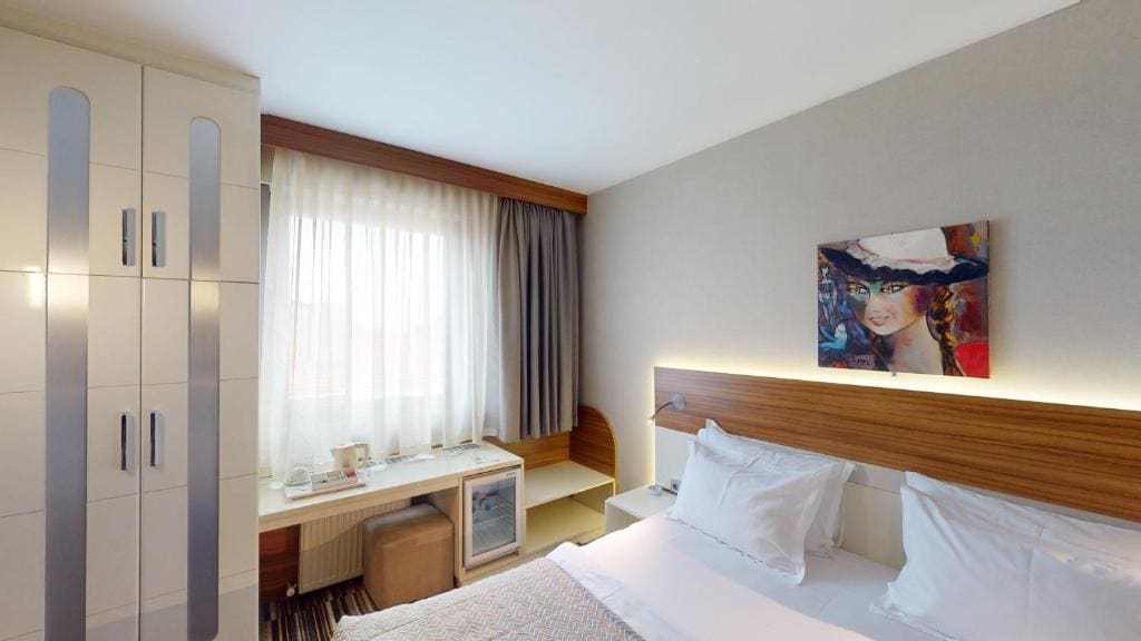Economy Double or Twin Room room - Image 1