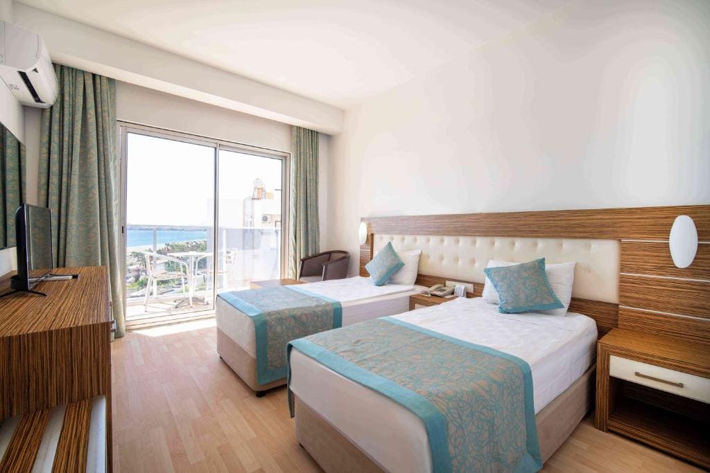Double or Twin Room room - Image 2