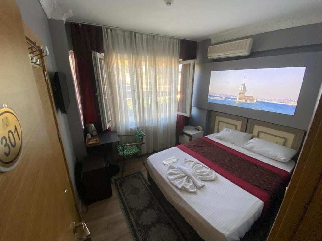 Standard Double / Twin Room room - Image 3