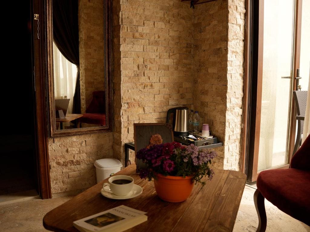 Deluxe Room room - Image 2