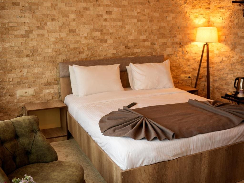 Deluxe Suite room - Image 3