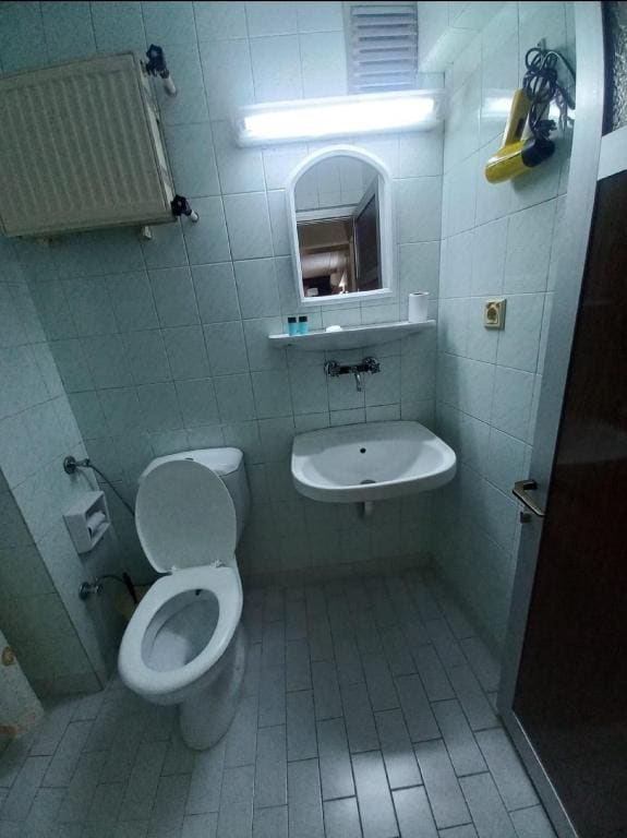 Budget Single Room room - Image 2