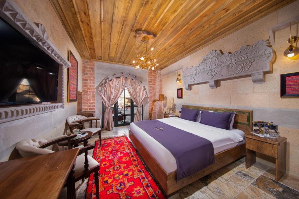 Superior Suite room - Image 3