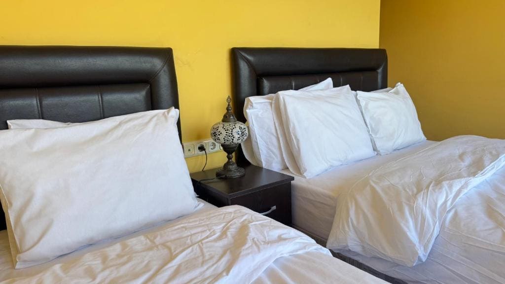 Triple Room with Sea View room - Image 3