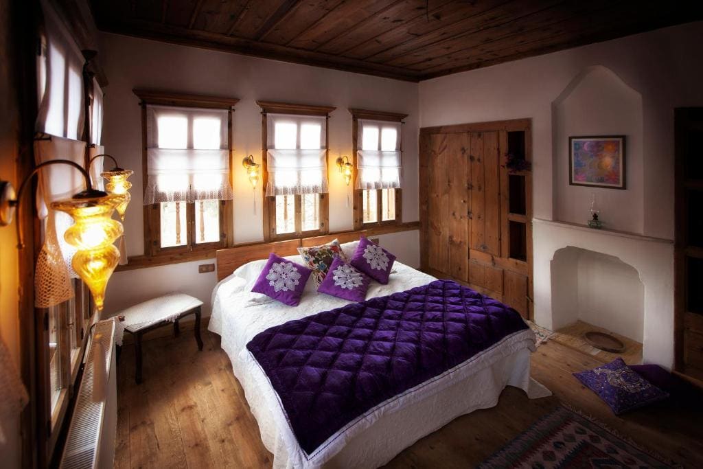 Standard Triple Room room - Image 1