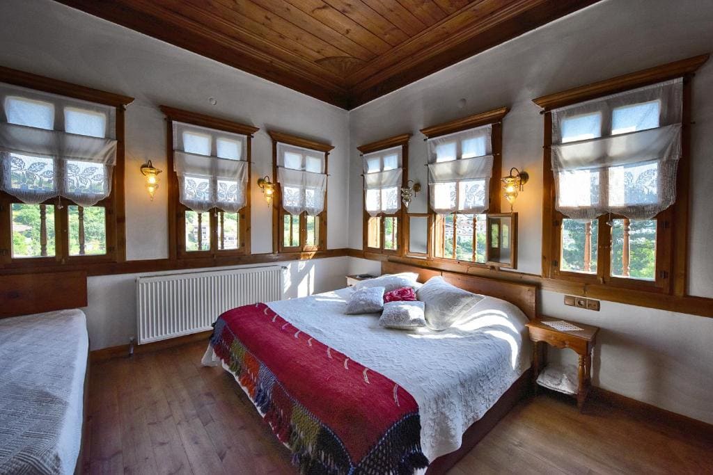 Triple Room room - Image 1
