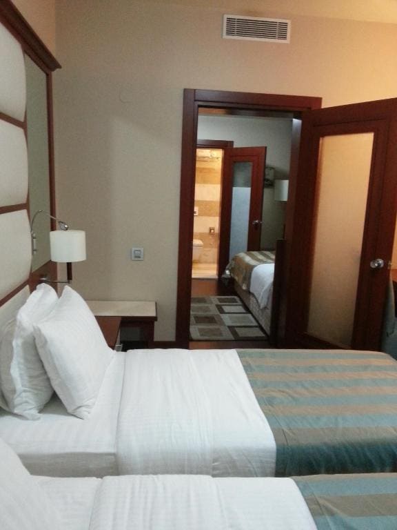 Triple Room room - Image 3