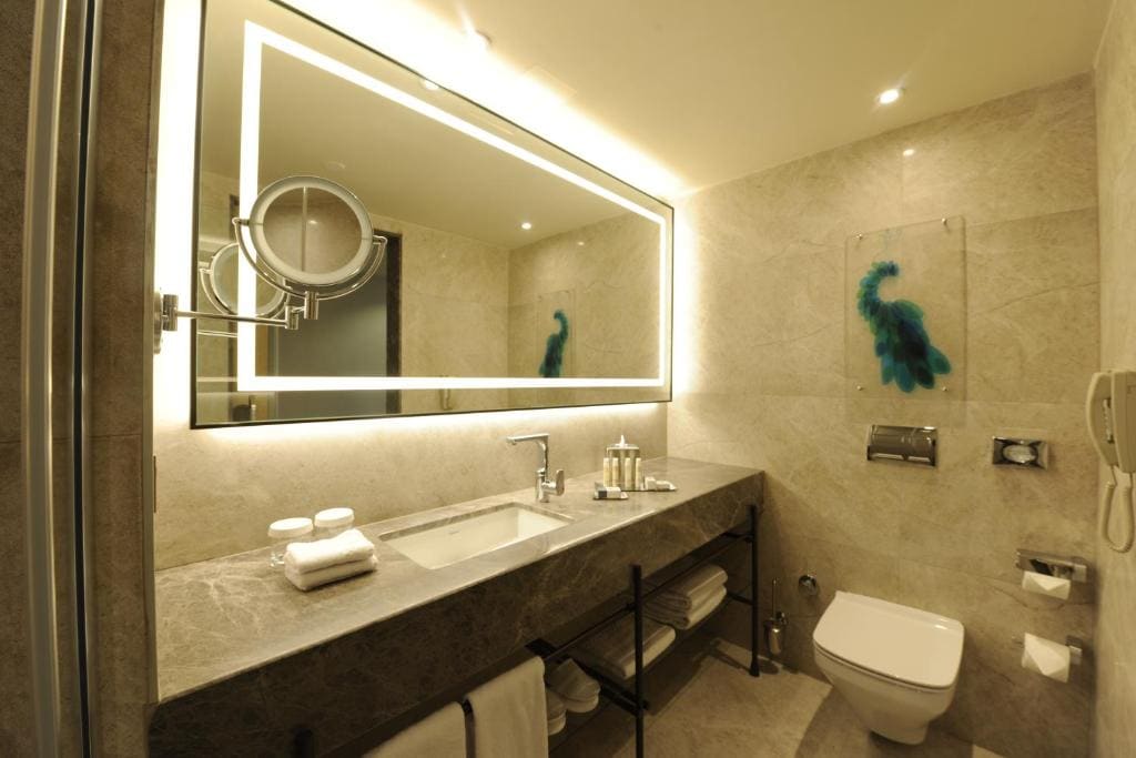 Deluxe Twin Room room - Image 1