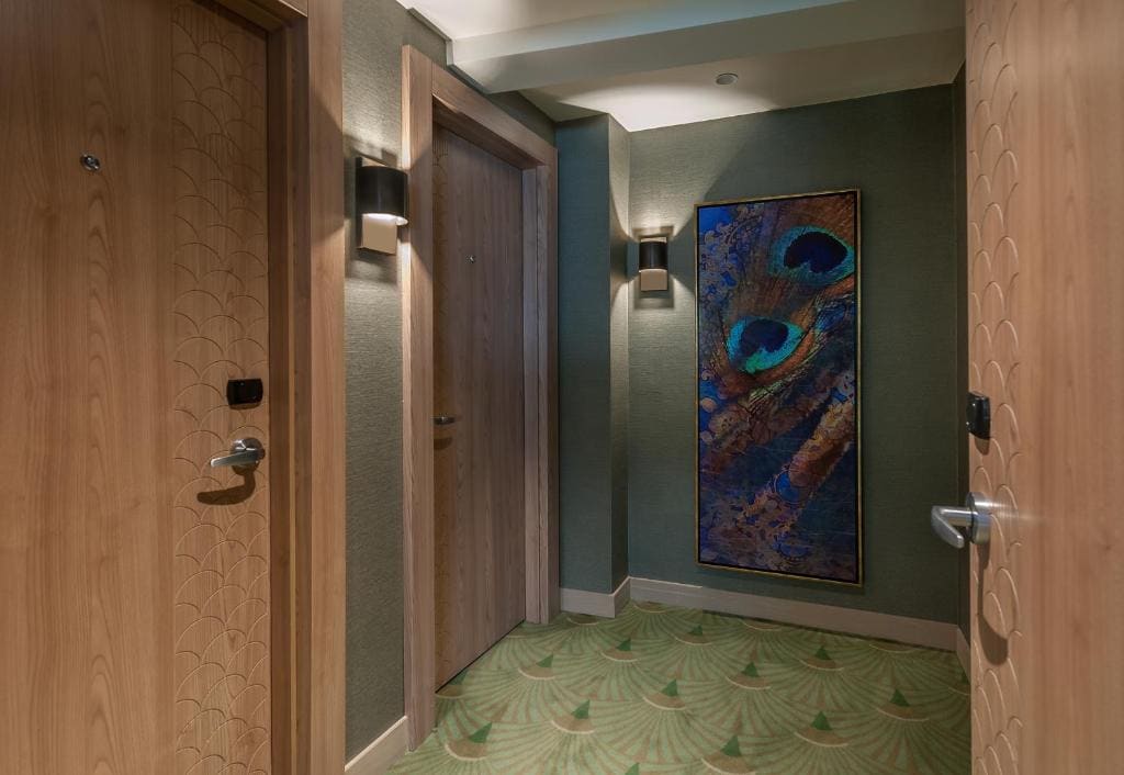 Two Bedroom Family Room room - Image 2