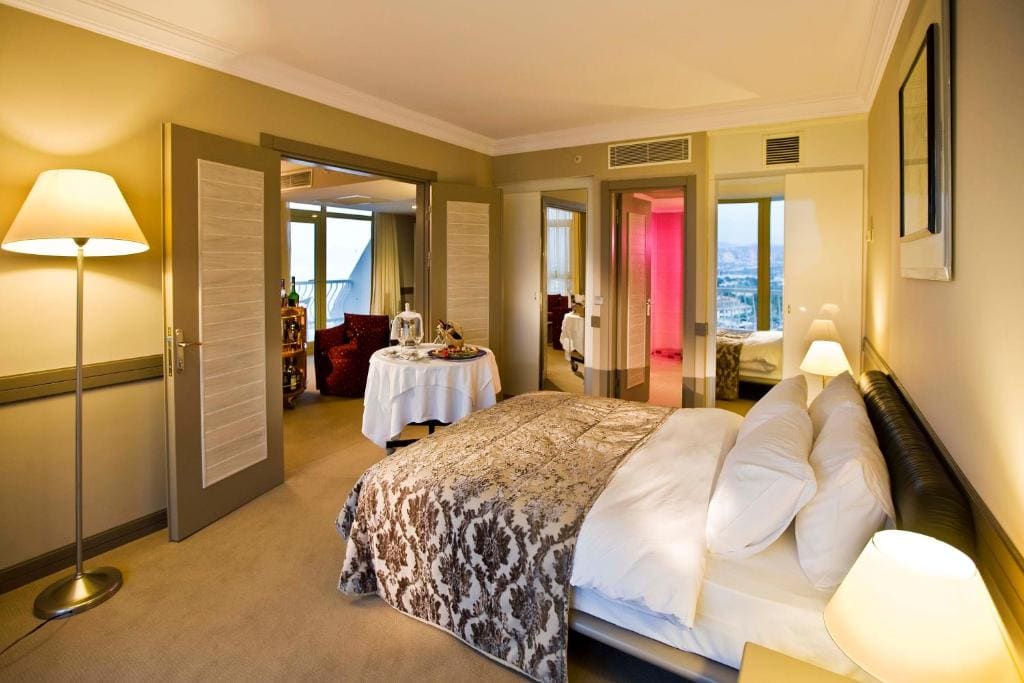 Standard Triple Room room - Image 1