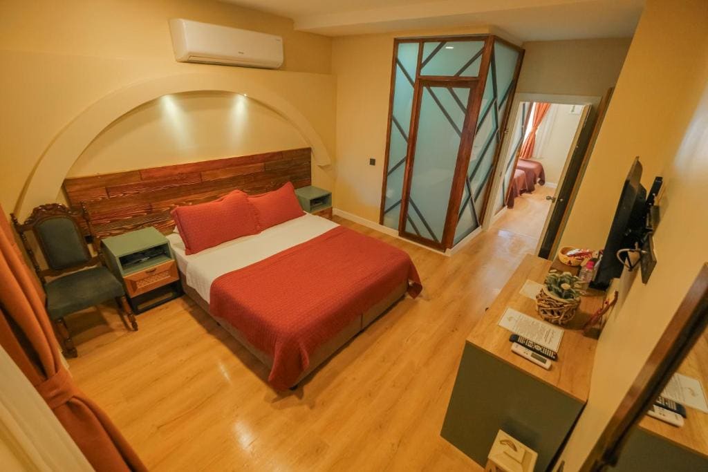 Quadruple Room with Garden View room - Image 3