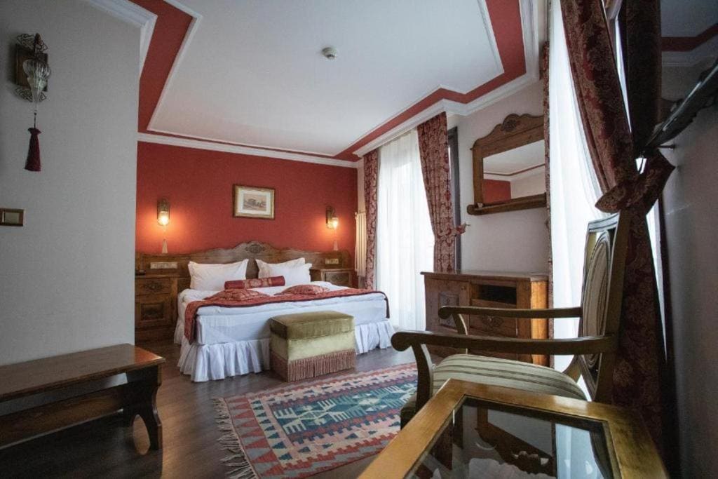 Superior King Room room - Image 1