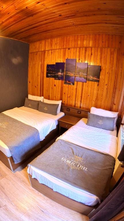 Triple Room with Balcony room - Image 2