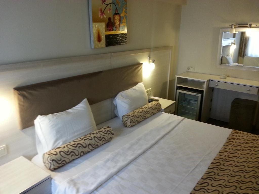 Suite room - Image 2
