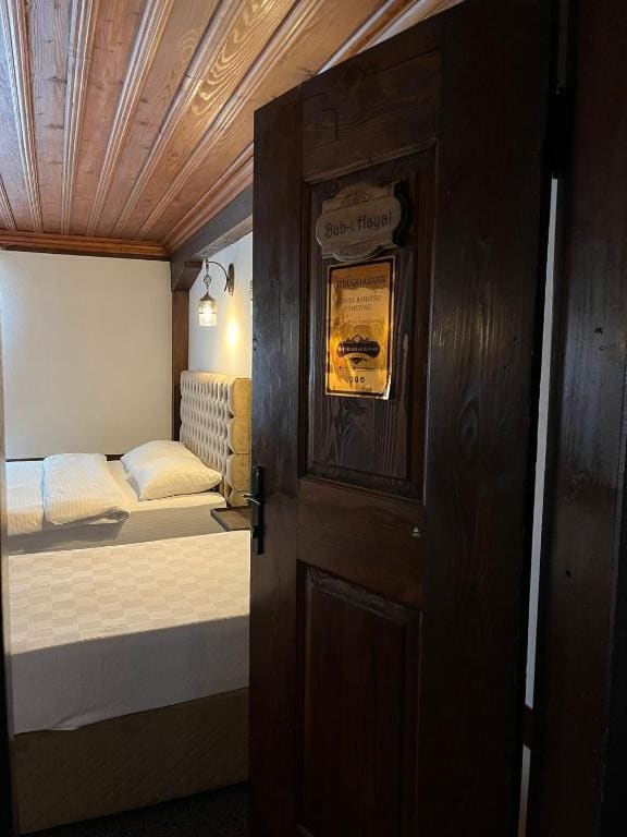 Quadruple Room with Garden View room - Image 2