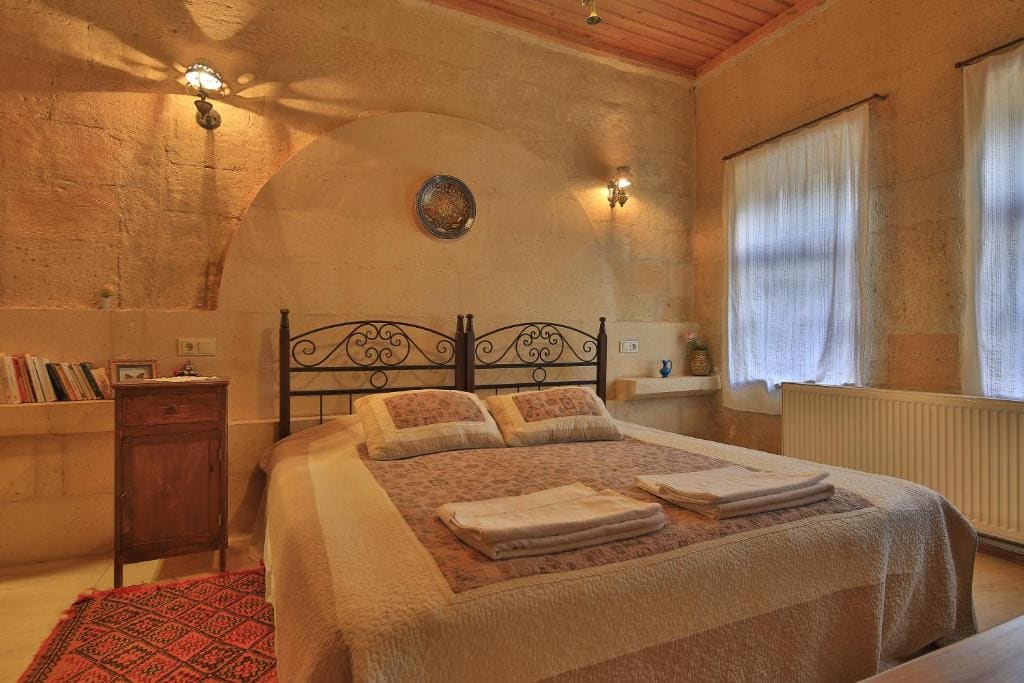 Deluxe Double Room room - Image 1