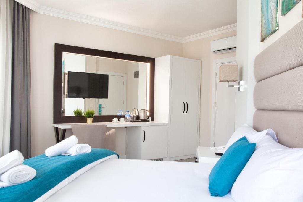 Budget Double Room room - Image 2
