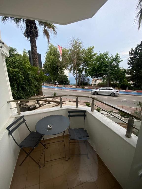 Junior Suite with Balcony room - Image 2